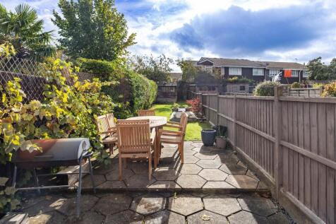 200  High Road,  CM16 6EF (15).jpg