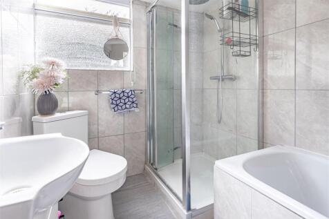 209 Manor Rd (6).jpg