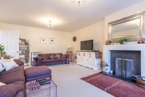 8, Ambleside,  (5).jpg