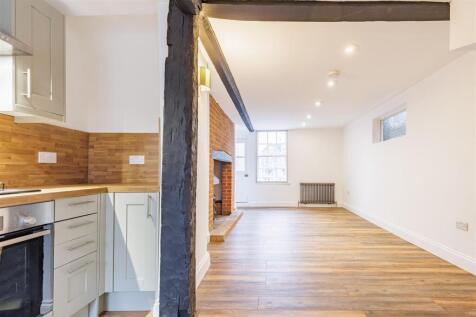 110 High Street (9).jpg