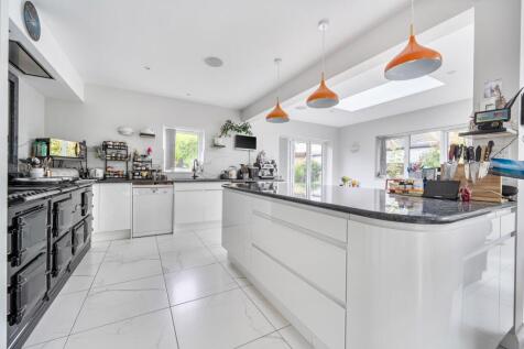 Kitchen/ Reception Room