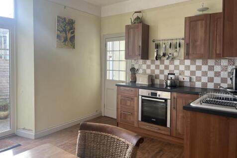 Open Plan Kitchen &amp; Dining Room