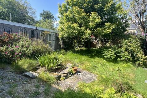 Gardens &amp; Garage