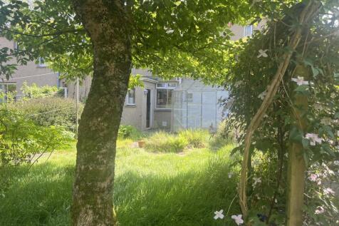 Gardens &amp; Garage