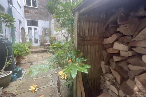 Elevation, Garden &amp; View