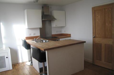 OPEN PLAN LIVING ROOM