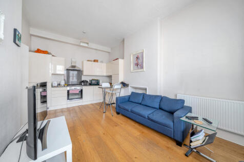 1310884-4-684a949...