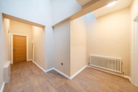 1404106-9-6970bad...