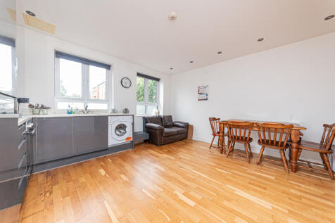 Living/kitchen/diner