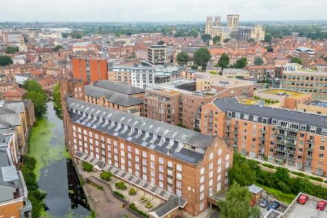 rowntrees wharff (8 of 8).jpg