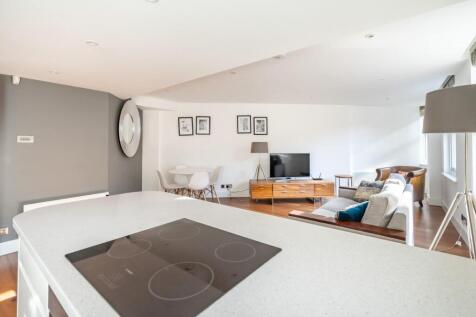 12 castle chambers-5.jpg