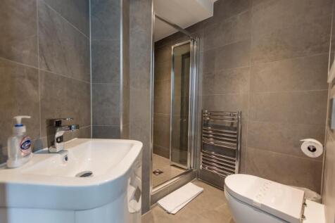 12 castle chambers-12.jpg