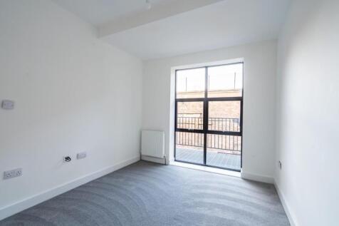 show flat out back-2.jpg