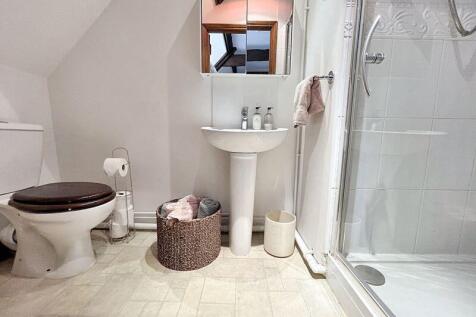 En-suite shower room