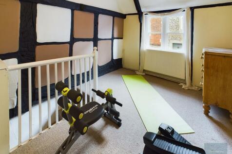 CAM02558G0-PR0076-ST