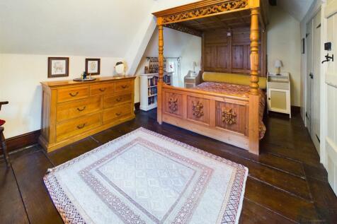 CAM02558G0-PR0076-ST