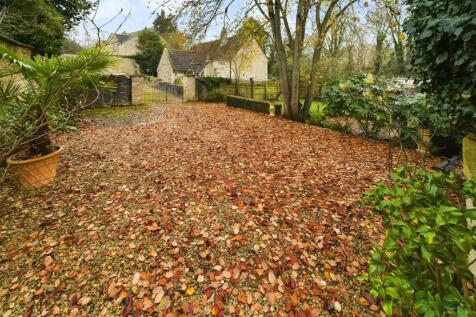 CAM02558G0-PR0076-ST