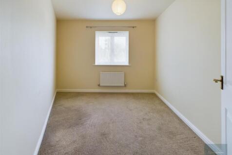 CAM02558G0-PR0217-ST