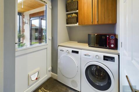 CAM02558G0-PR0115-ST