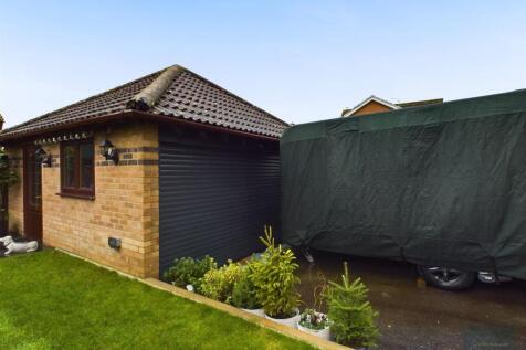 CAM02558G0-PR0116-ST