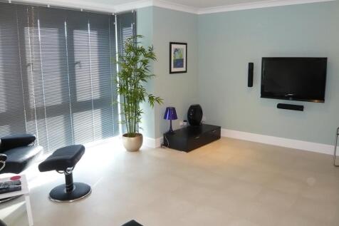 7 Woodlands Terrace - Lounge