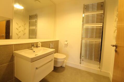 Master Bedroom en suite