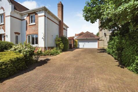 Garage &amp; Driveway