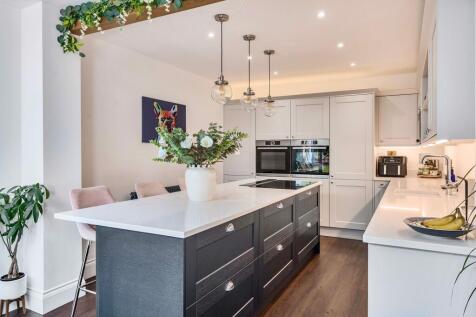 Kitchen / Family Room