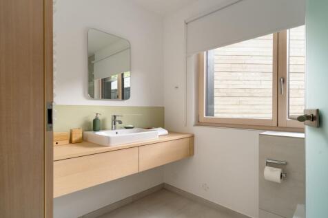 Bedroom Suite 2 Ensuite