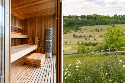 Sauna &amp; View from Sauna