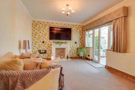 71 ATHELSTAN GARDENS-20.jpg
