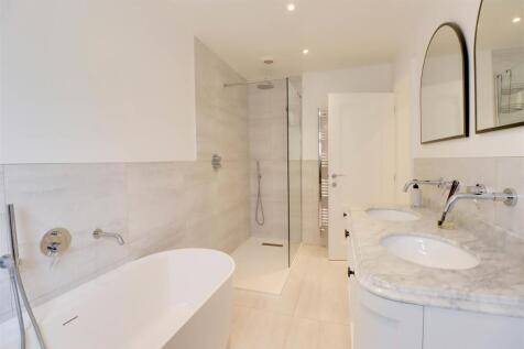 SUGDEN AVENUE NEW-17.jpg