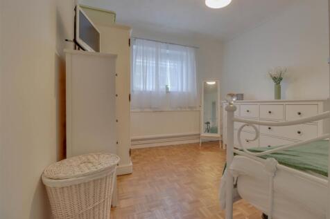 36 Swan Lane_-15.jpg