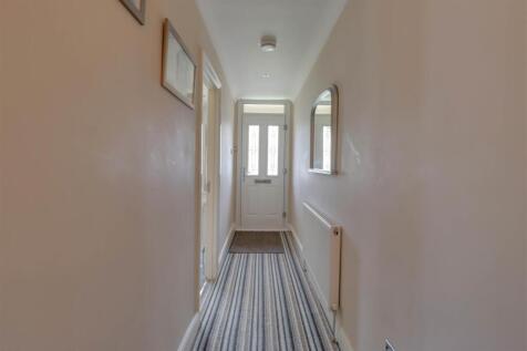 28 MARGARITE WAY-7.jpg