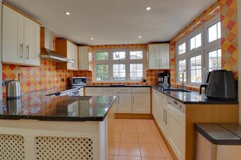 28 MARGARITE WAY-21.jpg