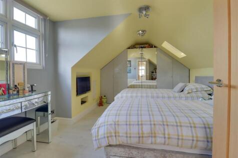 BLRD BEDROOM. 2.jpg