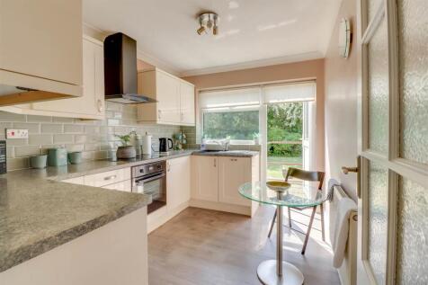 4 ALMA CLOSE-6.jpg
