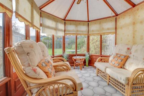 28 CHARLOTTE AVENUE-9.jpg