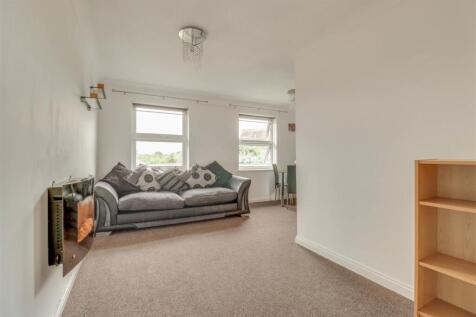 36 TALLOW GATE INSIDE-3.jpg