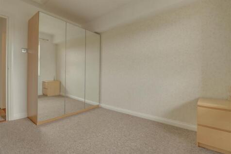 36 TALLOW GATE INSIDE-10.jpg