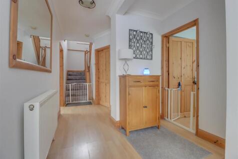 43 LINDON ROAD INSIDE-4.jpg
