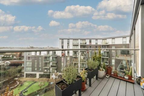 Property Image 4