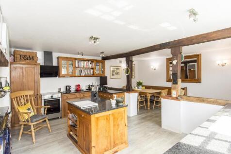 (Kitchen/Diner Photo Two)