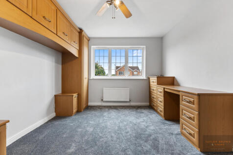 52 Peatburn Avenue-10