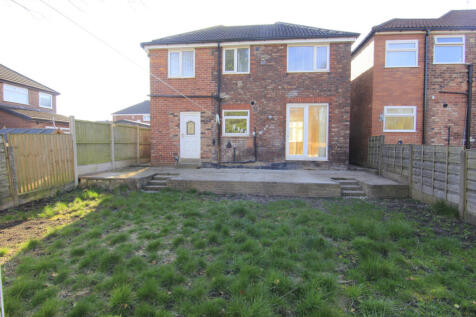 5 bedroomed detached