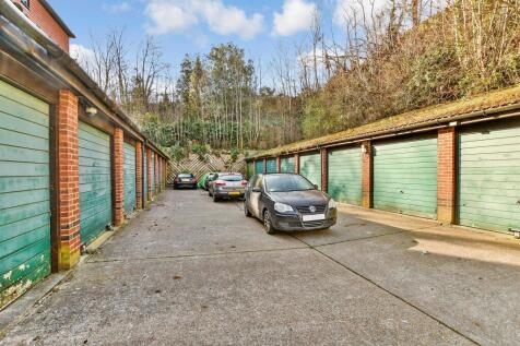 Garage 1