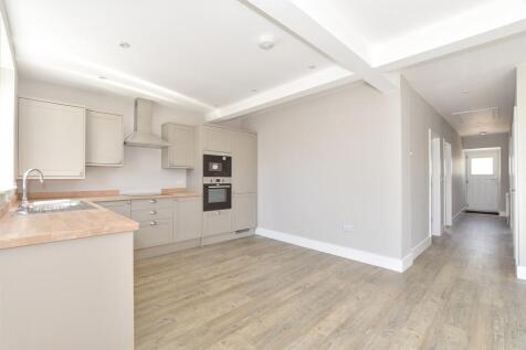 Lounge/Kitchen