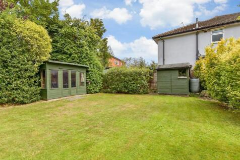 Cheviot Close, Banstead, Surrey