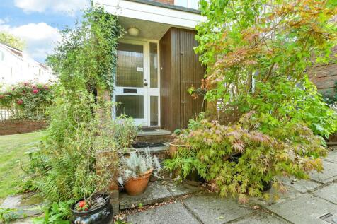 External Lifestyle Photograph