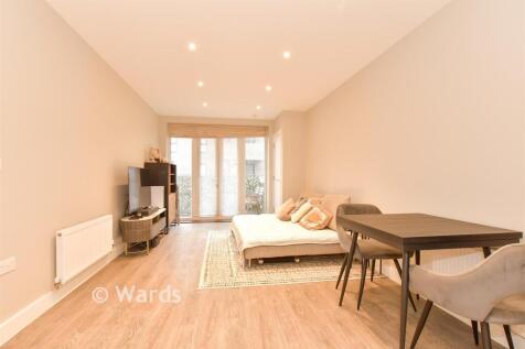 Lounge/ Kitchen/ Dining Area